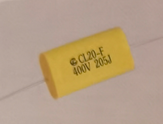 CL20-F 金属化聚酯膜扁轴向直流电容器